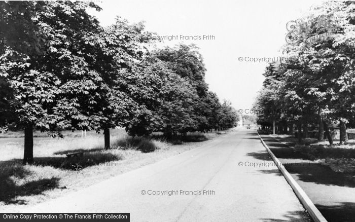 Photo of Sherfield On Loddon, Bramley Road c.1965