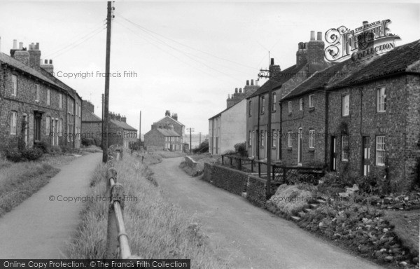 Photo of Sheriff Hutton, East End c.1955