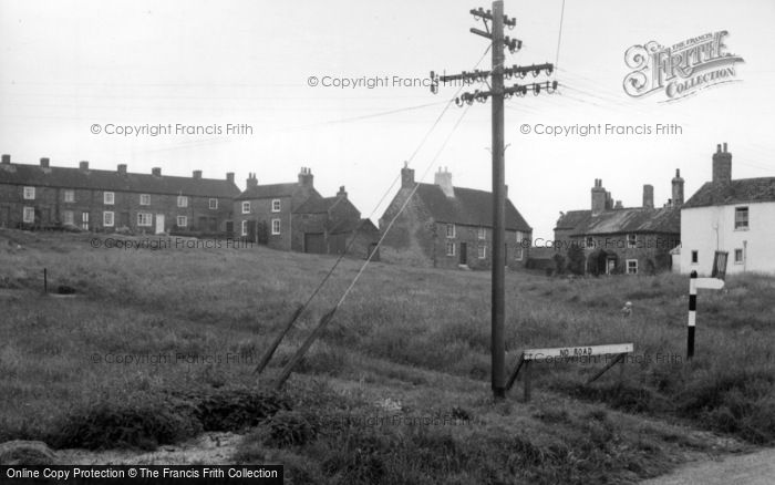 Photo of Sheriff Hutton, The Green c.1955