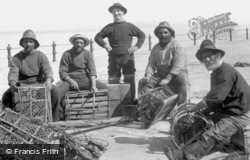 Fishermen Mending Crab Pots 1906, Sheringham