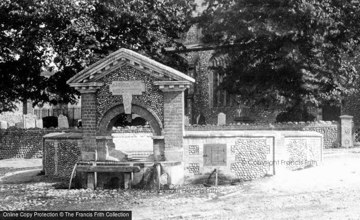 Photo of Sheringham, The Well 1894