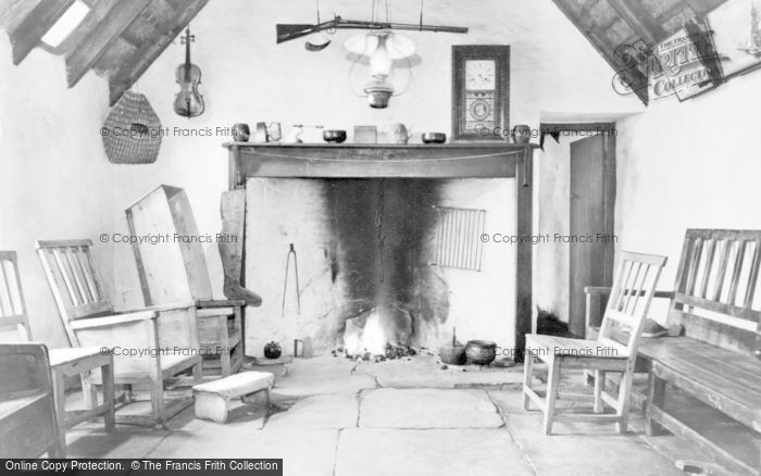 Photo of Shetland, Croft House But End, South Voe, Dunrossness c.1910