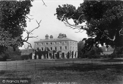 Aston Hall 1900, Shifnal