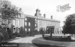 Fairlawn 1901, Shipbourne