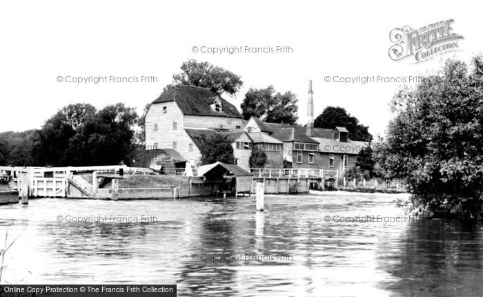 Photo of Shiplake, Mill And Lock 1890