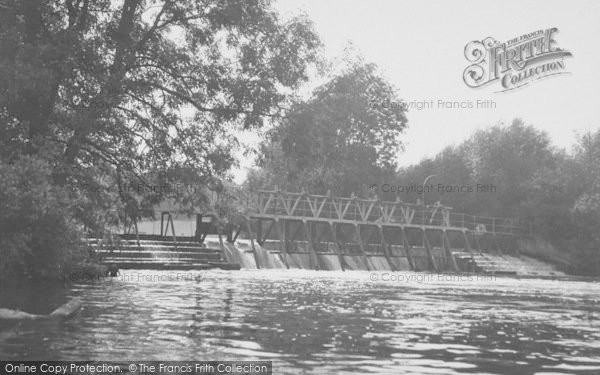 Photo of Shiplake, The Weir c.1955