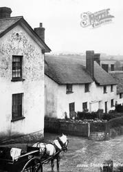 Village 1904, Shobrooke