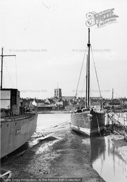 Photo of Shoreham By Sea, Harbourside c.1950
