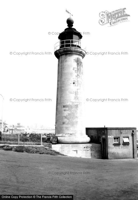 Photo of Shoreham By Sea, Kingston Buci Lighthouse c.1960