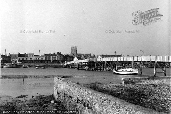 Photo of Shoreham By Sea, The Footbridge c.1950