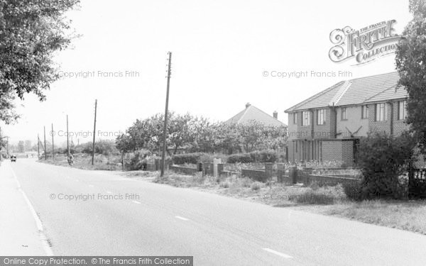 Photo of Shotgate, Southend Road c.1955