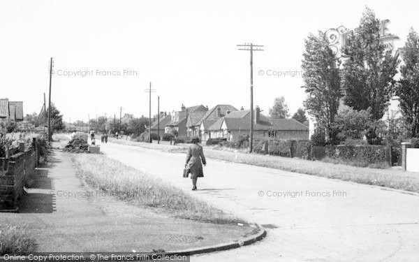 Photo of Shotgate, The Village c.1955