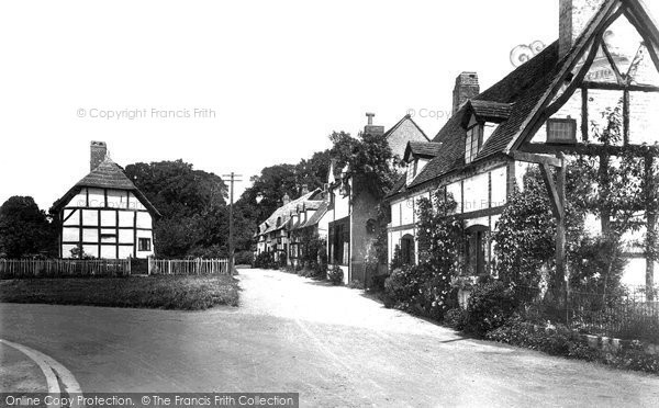 Photo of Shottery, The Village 1922