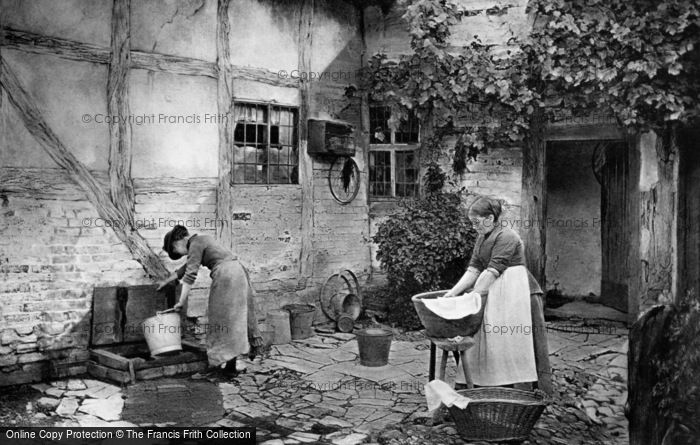 Photo of Shottery, Washing Day c.1890