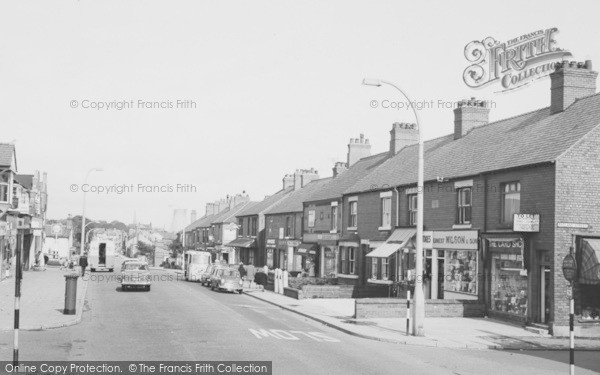 Photo of Shotton, Chester Road West c.1965