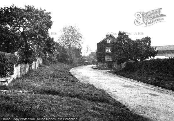 Photo of Shotwick, The Village c.1950