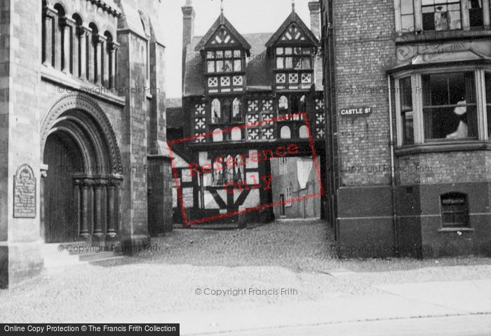 Photo of Shrewsbury, Council House Gatehouse And Gateway c.1939