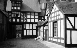 Council House Gatehouse & Gateway, Rear c.1939, Shrewsbury