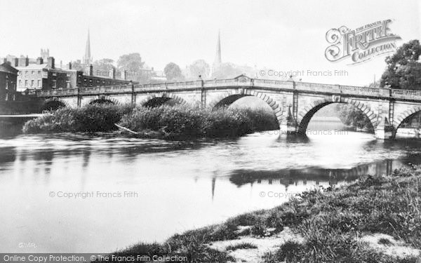 Photo of Shrewsbury, English Bridge c.1939