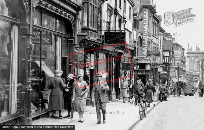 Photo of Shrewsbury, Pride Hill, Pedestrians 1931