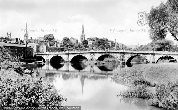 Photo of Shrewsbury, The English Bridge 1931