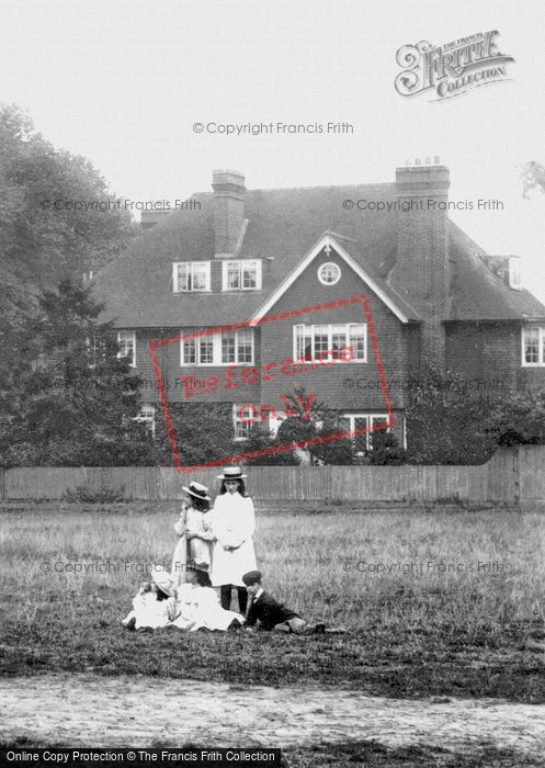 Photo of Sidcup, Children On The Green 1900