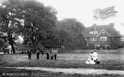 The Green 1900, Sidcup