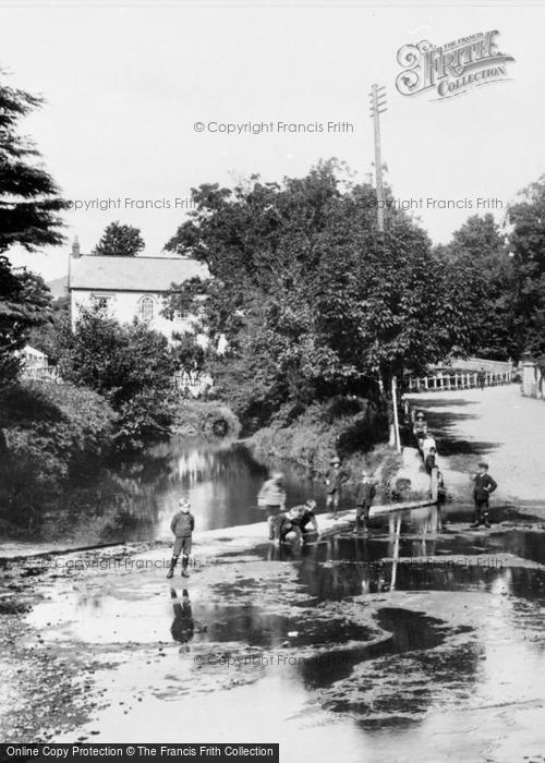 Photo of Sidmouth, Children At The Ford, Milford Road 1918