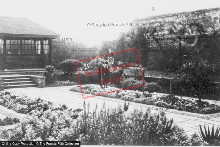 Photo of Sidmouth, Connaught Gardens c.1950