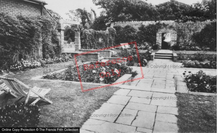 Photo of Sidmouth, Connaught Gardens c.1960