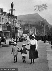 Mother And Girls On The Esplanade 1918, Sidmouth