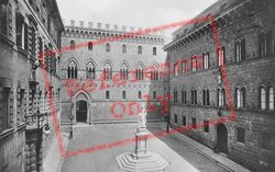 Piazza Salimbeni, Banca Monte Dei Paschi Di Siena c.1920, Siena