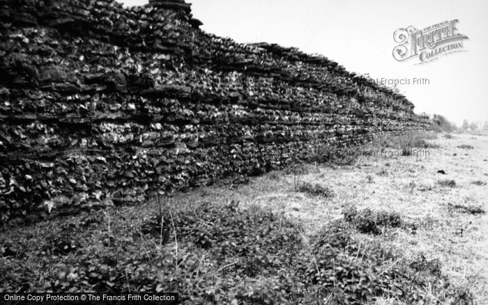 Photo of Silchester, The Roman Town 1951