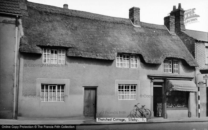 Photo of Sileby, Thatched Cottage c.1950