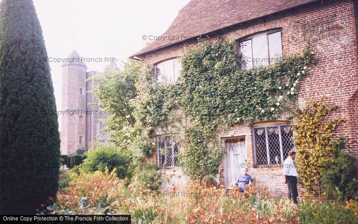 Photo of Sissinghurst, Castle 1986