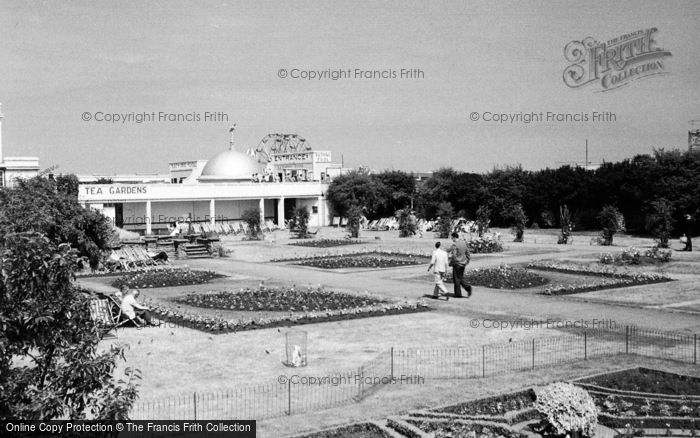 Photo of Skegness, Bathing Pool Entrance c.1959