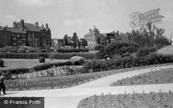 Gardens And Clock Tower c.1959, Skegness