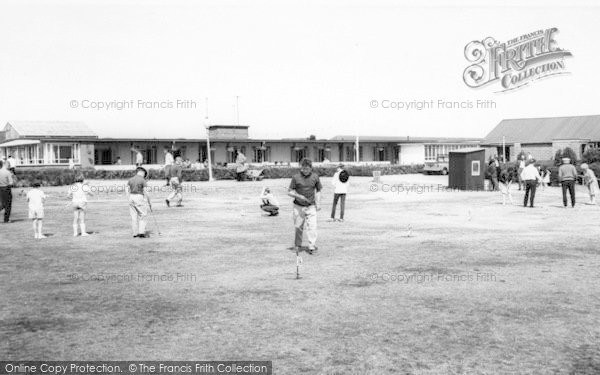 Photo of Skegness, Miners Welfare Holiday Centre, Putting Green c.1965