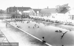 Miners Welfare Holiday Centre, The Swimming Pool c.1965, Skegness