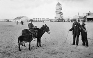 The Beach 1910, Skegness