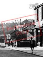 Children On Commercial Road c.1955, Skelmanthorpe