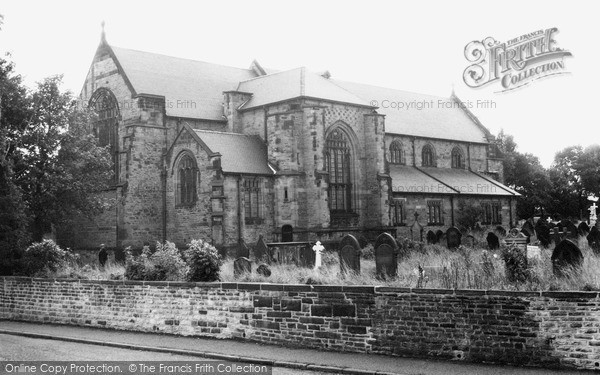 Photo of Skelmersdale, St Paul's Parish Church c.1960