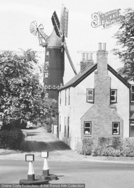 Photo of Skidby, The Windmill c.1965
