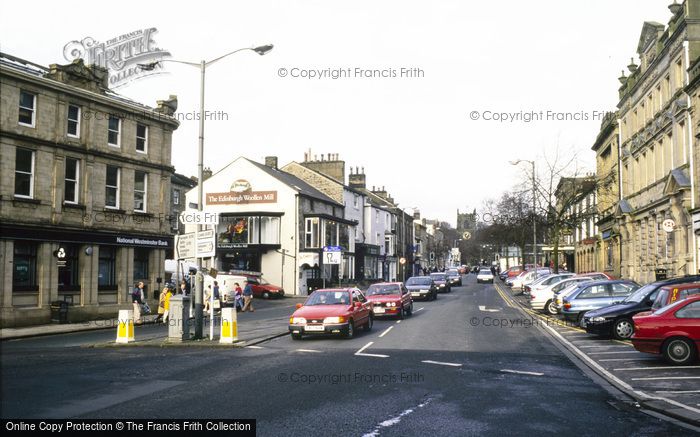 Photo of Skipton, High Street c.1995