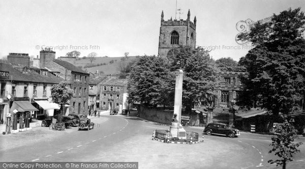 Photo of Skipton, Holy Trinity Church And Cenotaph 1940