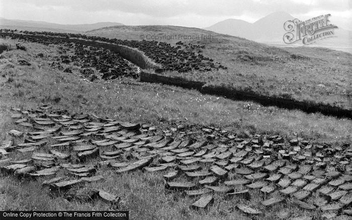 Photo of Skye, Cut Peat 1961