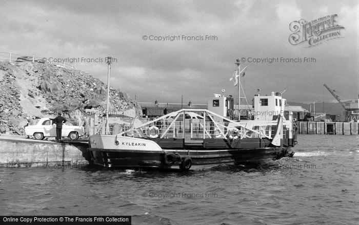 Photo of Skye, The Ferry, Kyleakin 1961