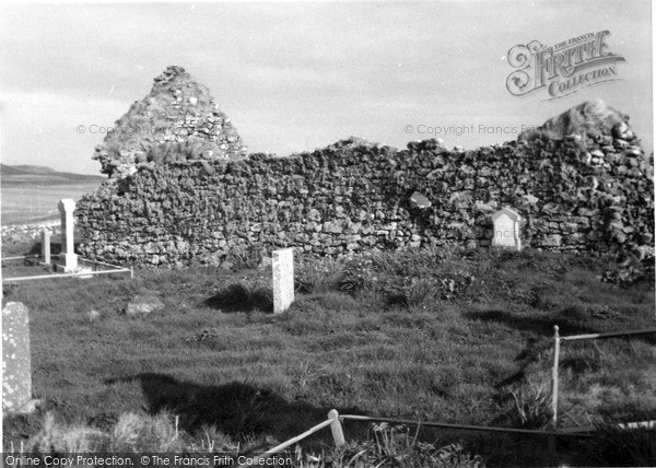 Photo of Skye, Trumpan Church 1962