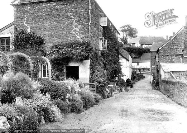 Photo of Slapton, Brook Street 1925