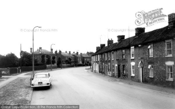 Photo of Sleaford, London Road c.1965